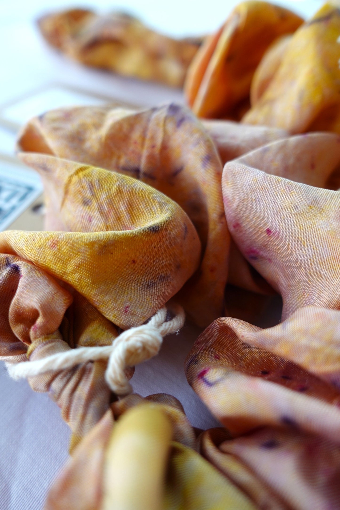 HILDA - Scrunchie seda 100%